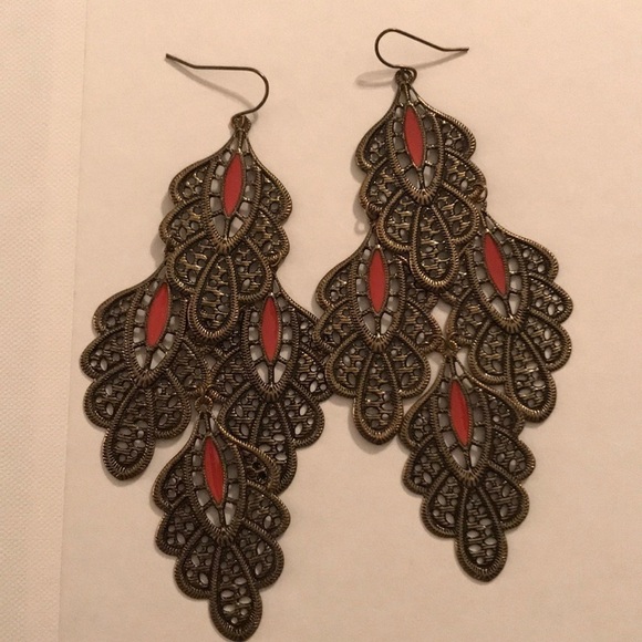 coral and gold chandelier earrings - Picture 1 of 1